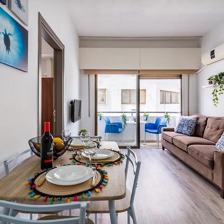 Eleni'S 1-Br Apt In Larnaca Center Luaran gambar