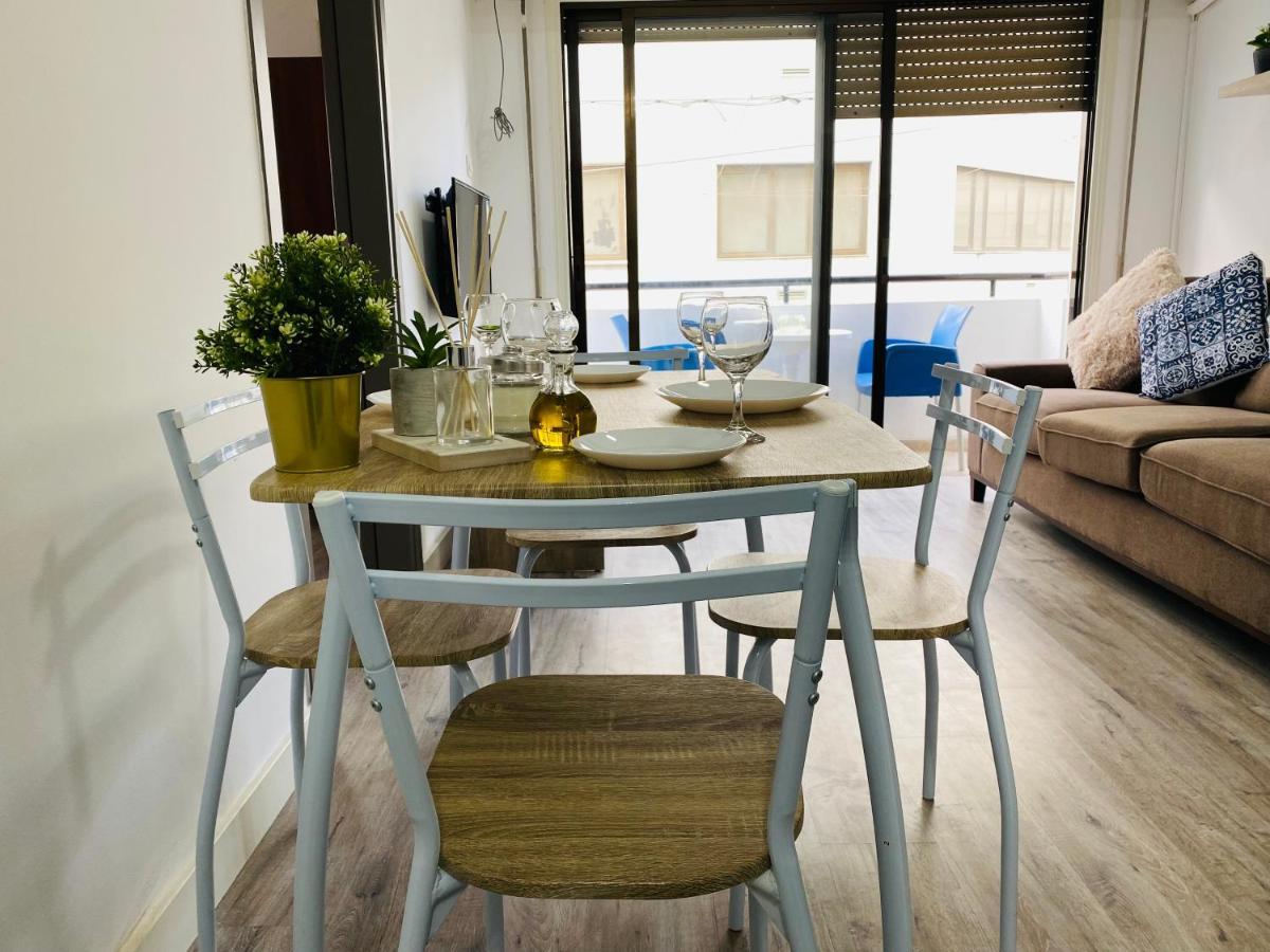 Eleni'S 1-Br Apt In Larnaca Center Luaran gambar