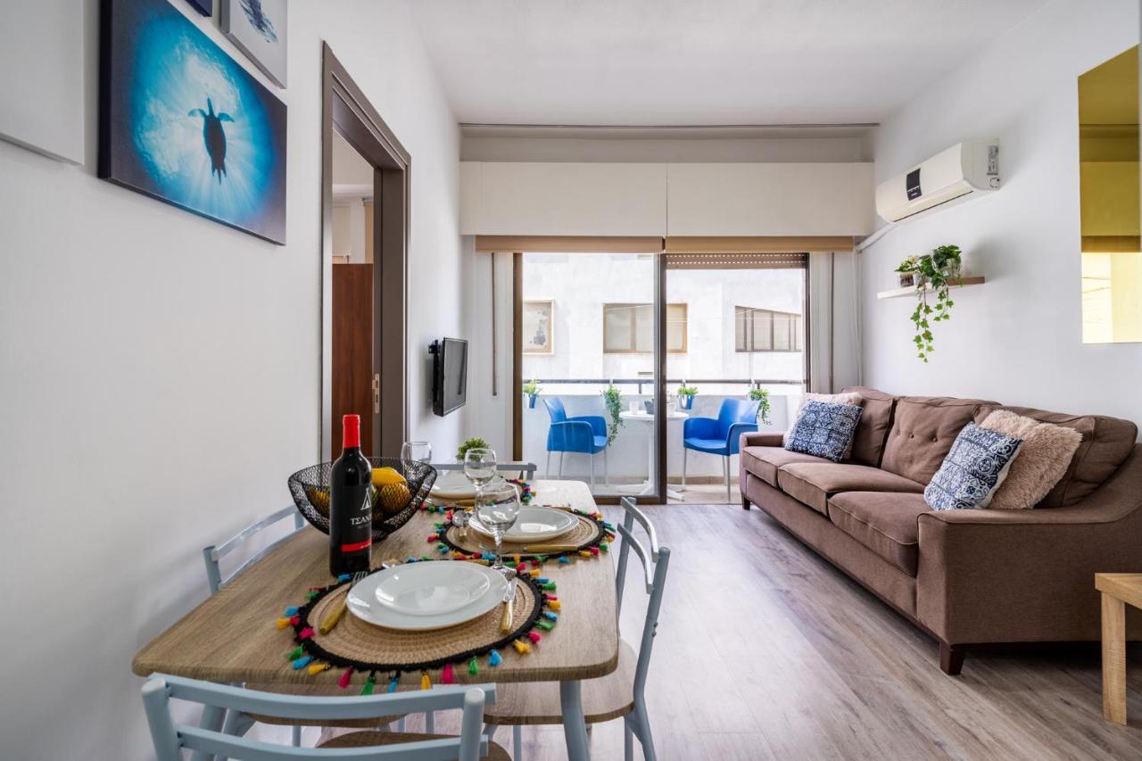 Eleni'S 1-Br Apt In Larnaca Center Luaran gambar