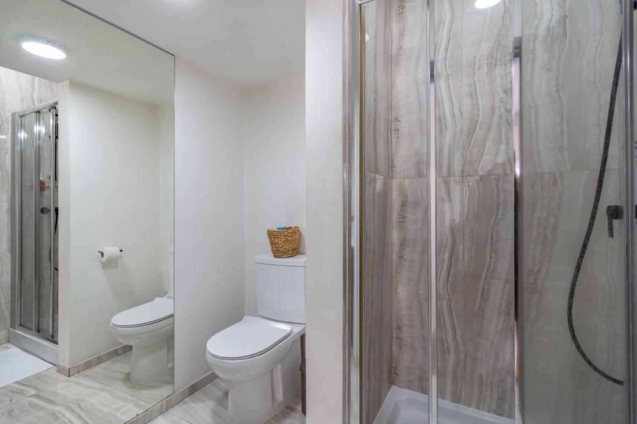 Eleni'S 1-Br Apt In Larnaca Center Luaran gambar